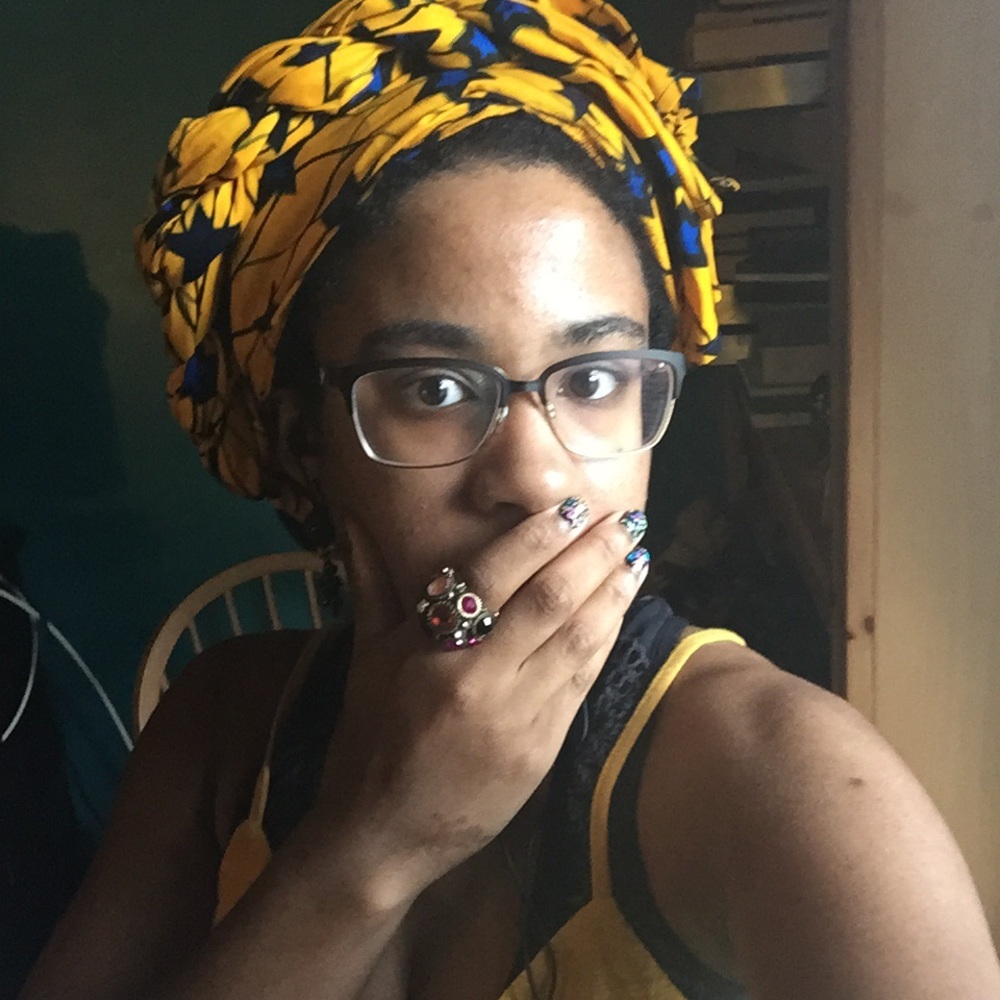 Meet your Posher, Dionna